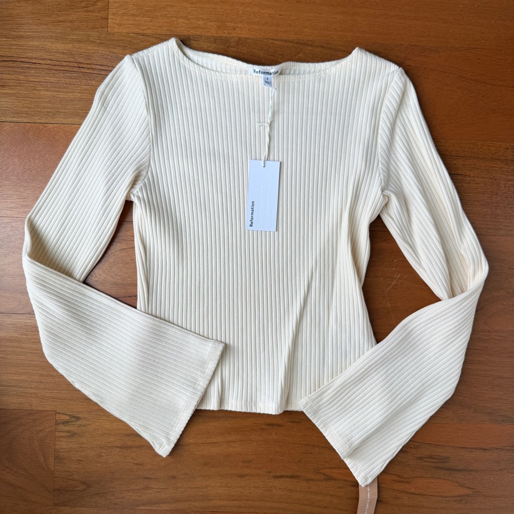 Ribbed Cream Long Sleeve Top